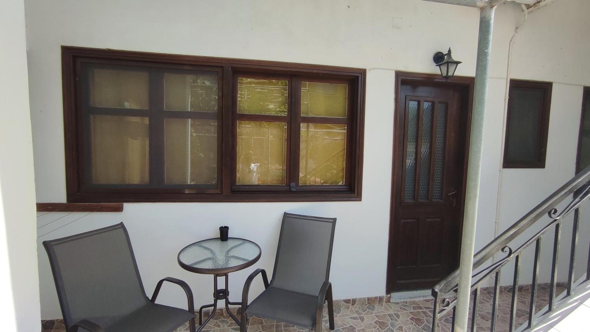 Petralonia Apartment Mytilíni Exterior foto